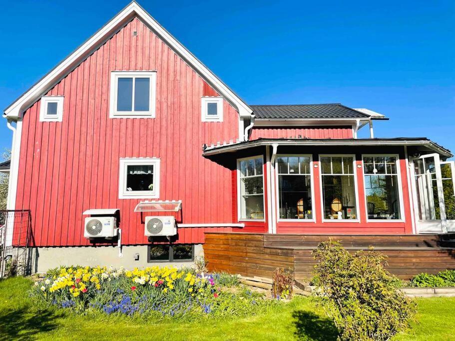 Harmonisk Villa Soderhamn Exterior photo